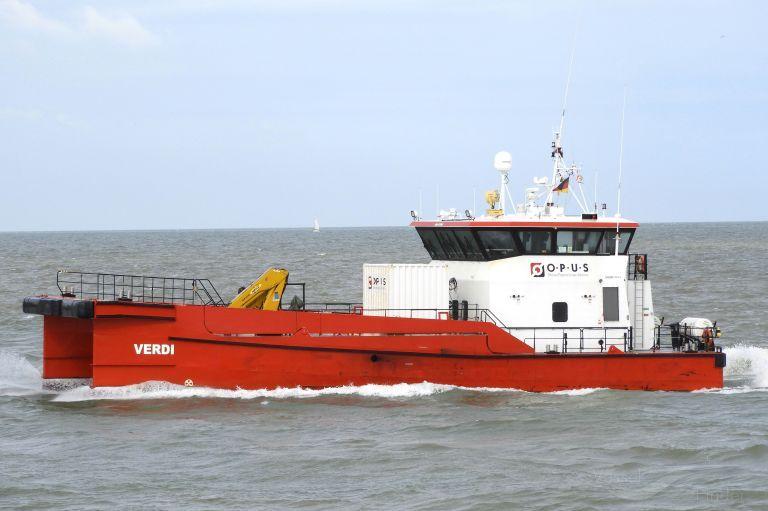 Crew Transfer Vessel (CTV)
